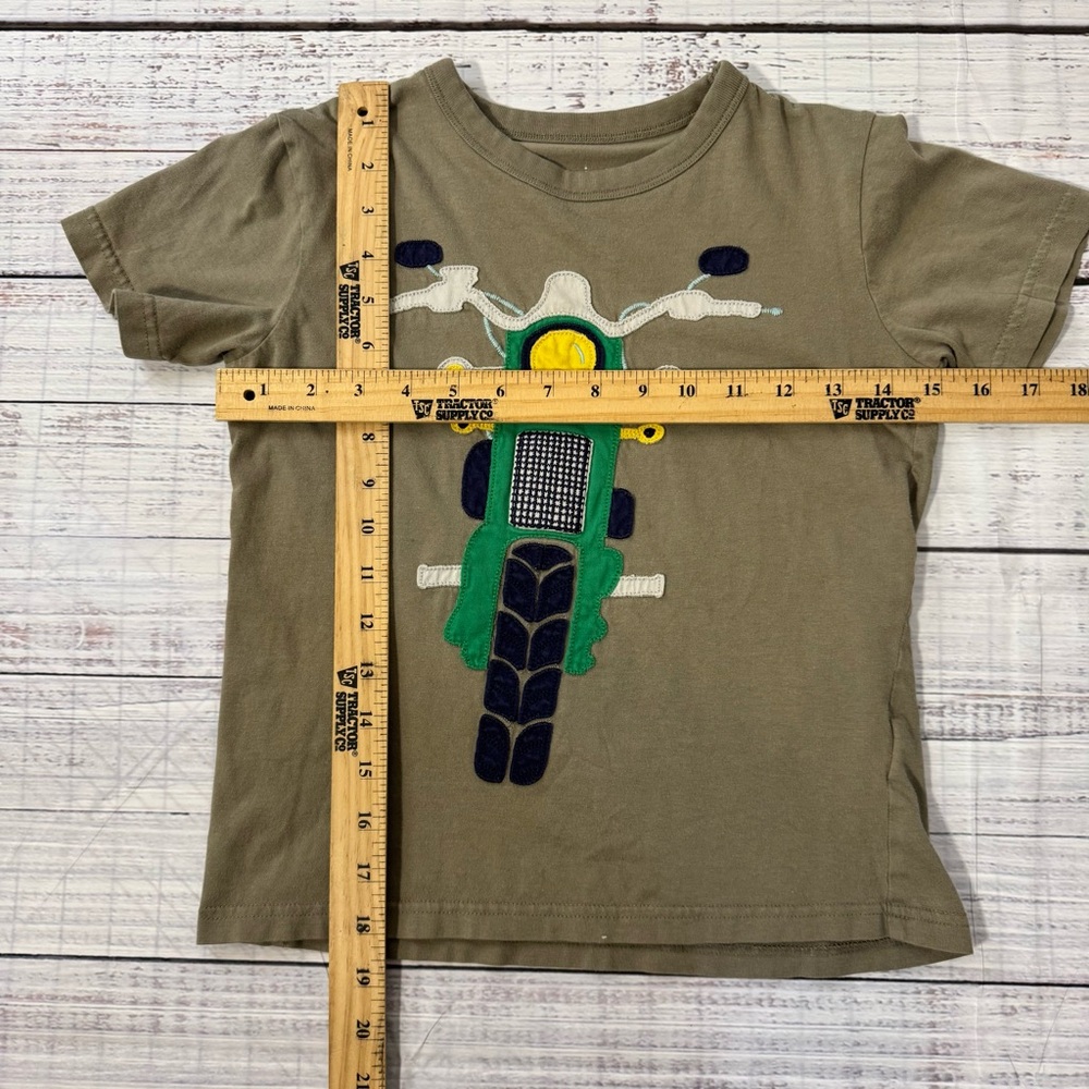 Boden Kids Motorcycle Graphic Tee - Olive 5-6 year old - Picture 3 of 10